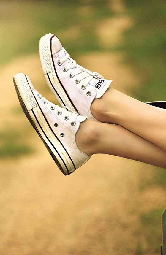 legs-shoes